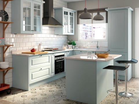 Room, Interior design, Floor, Plumbing fixture, Property, Home, Flooring, Light fixture, Furniture, Tap, 