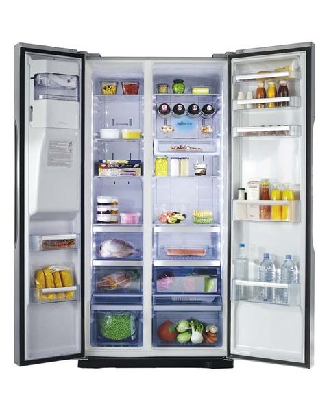 Major appliance, Kitchen appliance, Freezer, Refrigerator, Home appliance, Drink, Machine, Display case, Food storage containers, Bottle, 