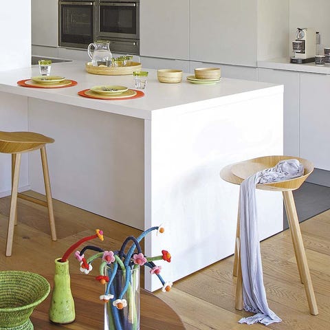 Kitchen, Dishware, Major appliance, Serveware, Kitchen appliance, Home accessories, Stool, Cooking, Toy, Home appliance, 