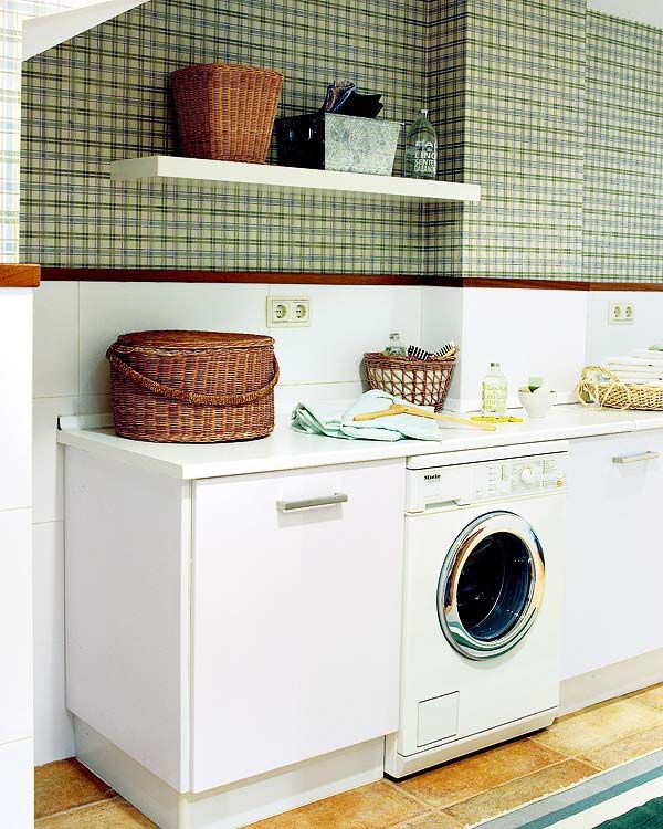Armario y mueble lavadora en terraza  Muebles lavadora, Mueble para  lavadora, Pequeñas habitaciones de lavadero