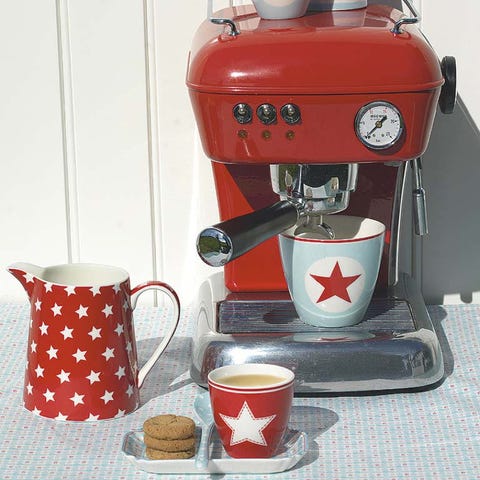 Cup, Serveware, Drinkware, Coffee cup, Dishware, Tableware, Tea, Machine, Drink, Teacup, 