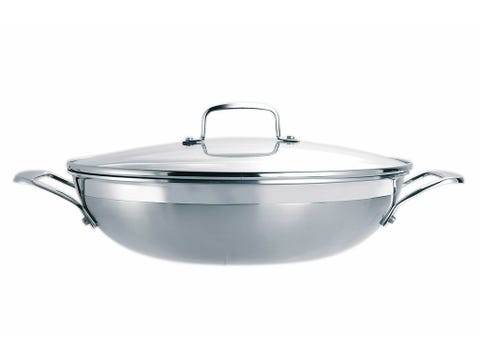 Liquid, Cookware and bakeware, Lid, Kitchen appliance accessory, Serveware, Metal, Saucepan, Still life photography, Silver, Circle, 