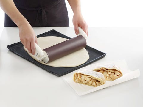 Cuisine, Food, Finger food, Ingredient, Wrist, Snack, Baked goods, Nail, Dish, Recipe, 