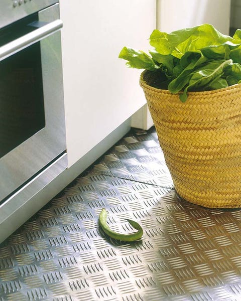 Leaf, Home appliance, Ingredient, Produce, Major appliance, Herb, Leaf vegetable, Annual plant, Fruit, Oven, 