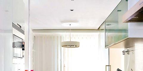 Floor, Room, Interior design, Flooring, White, Ceiling, Countertop, Wall, Interior design, Tile, 