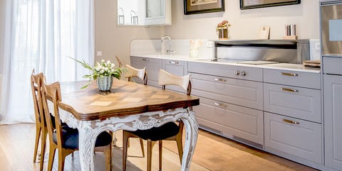Cocina elegante con office Cocina elegante con office