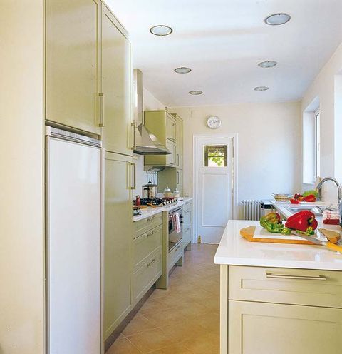 Room, Property, Interior design, Countertop, Floor, White, Ceiling, Cabinetry, Cupboard, Drawer, 