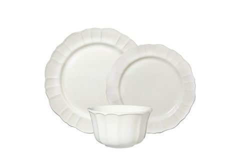Serveware, Dishware, Cup, Drinkware, Circle, Teacup, Porcelain, Ceramic, Kitchen utensil, Pottery, 