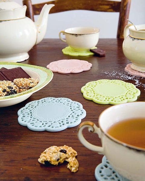 Serveware, Dishware, Porcelain, Food, Tableware, Ingredient, Drinkware, Cuisine, Table, Ceramic, 