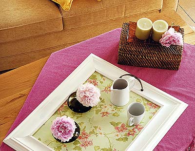 Serveware, Dishware, Textile, Tablecloth, Drinkware, Cup, Linens, Tableware, Coffee cup, Purple, 