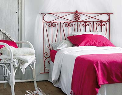 Product, Room, Bed, Property, Textile, Bedding, Interior design, Bedroom, Furniture, Linens, 