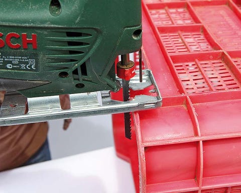 Motor vehicle, Red, Automotive exterior, Machine, Gas, Coquelicot, Vehicle registration plate, 
