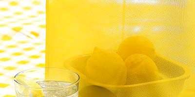 Yellow, Lemon, Drink, Citrus, Liquid, Glass, Meyer lemon, Fruit, Sweet lemon, Lemon peel, 