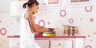 Product, Room, Major appliance, White, Standing, Home appliance, Pink, Kitchen appliance, Dress, Beauty, 