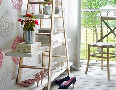 Wood, Room, Ladder, Petal, House, Hardwood, Musical instrument accessory, Shade, Shelving, Flowerpot, 