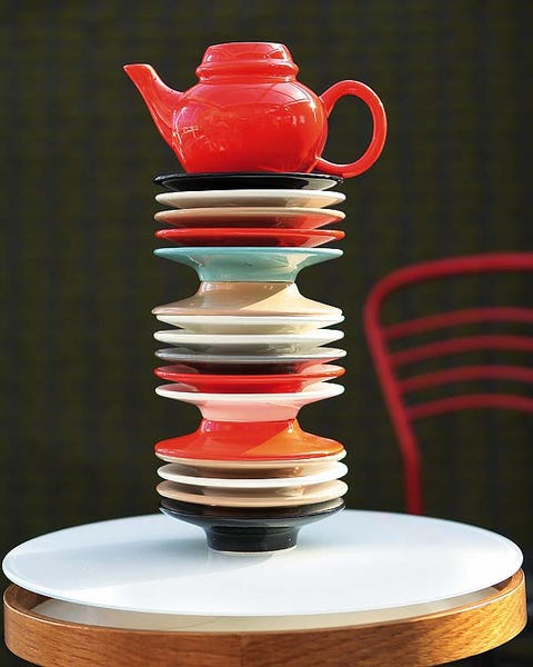 Serveware, Red, Dishware, Still life photography, Pottery, Ceramic, earthenware, Artifact, Porcelain, Still life, 