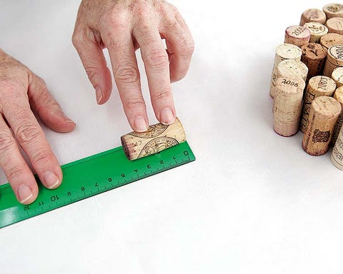 Finger, Cork, Hand, Wrist, Nail, Thumb, Cylinder, Ruler, Saving, Gesture, 