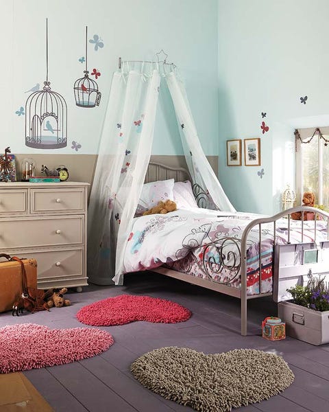 Product, Room, Interior design, Bed, Wood, Textile, Bedroom, Home, Bedding, Wall, 
