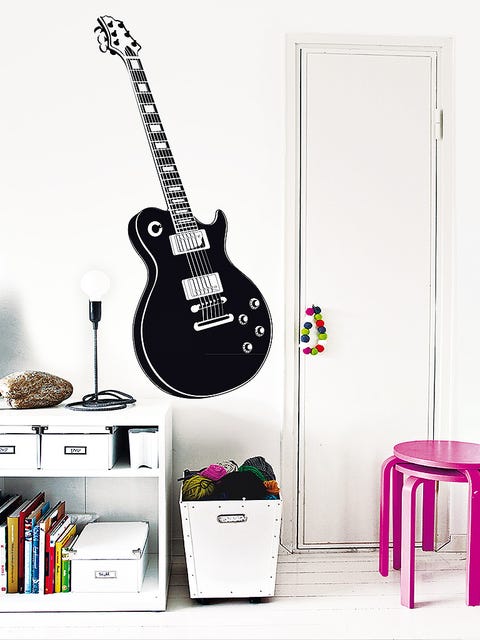Musical instrument, String instrument, Musical instrument accessory, Plucked string instruments, String instrument, Guitar, String instrument accessory, Room, Electronic instrument, Folk instrument, 