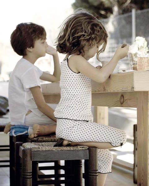Sitting, Child, Baby & toddler clothing, Toddler, Stool, Balance, Curious, 