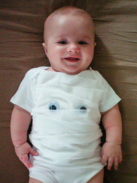 Child, Facial expression, Product, Baby, Skin, Head, Baby & toddler clothing, Toddler, Cheek, Stomach, 