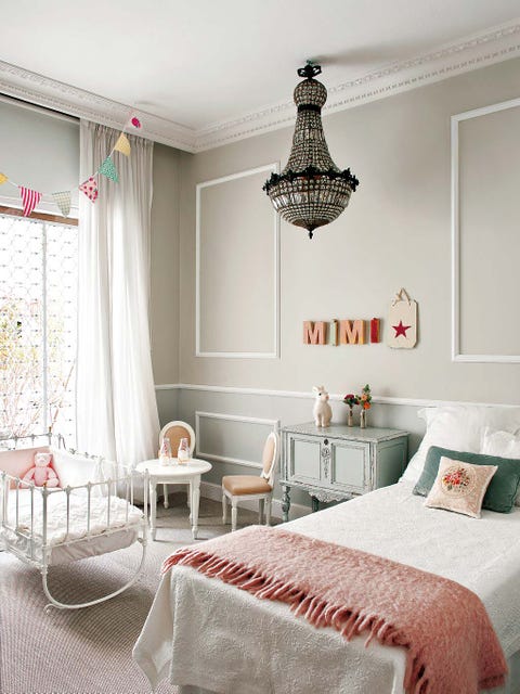 Room, Interior design, Property, Textile, Furniture, Wall, Home, Bed, Floor, Linens, 