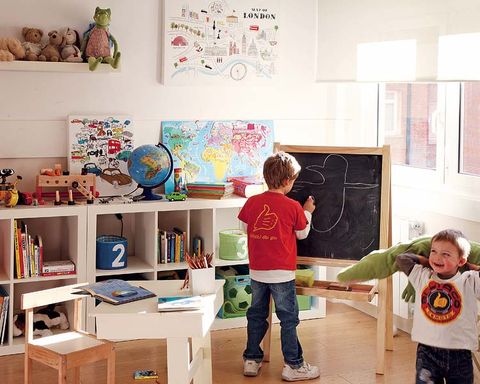Room, Shelving, Child, Jeans, Shelf, Wall, Class, Toddler, Bookcase, Blackboard, 