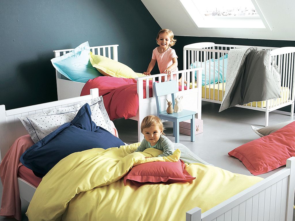 Más de 15 ideas para alegrar las paredes de un dormitorio infantil