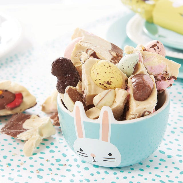 Food, Gelato, Frozen dessert, Ice cream, Dish, Cuisine, Sweetness, Dessert, Ingredient, Chocolate ice cream, 