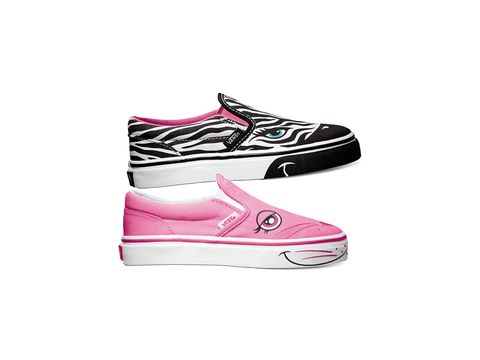 Product, Shoe, White, Magenta, Pink, Sneakers, Carmine, Athletic shoe, Black, Walking shoe, 