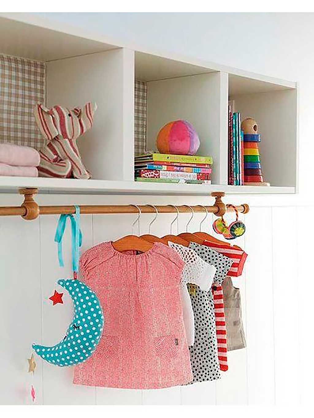 Ocho ideas creativas para sustituir el armario del bebé