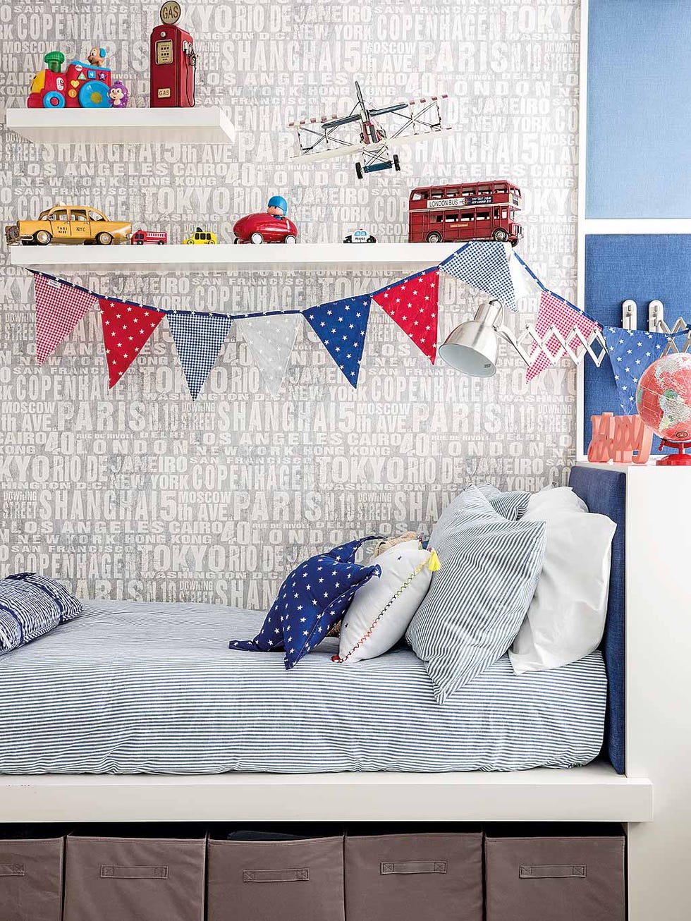 Blue, Room, Wall, Textile, Interior design, Furniture, Linens, Bedroom, Table, Wallpaper, 