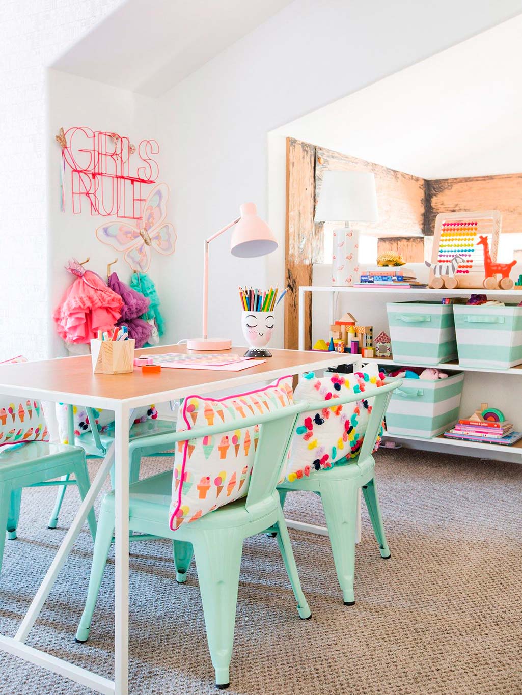 sala de manualidades infantiles