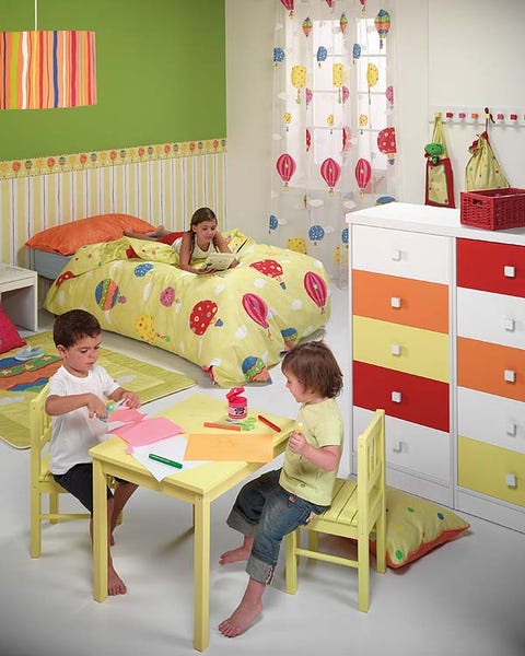 Room, Yellow, Interior design, Textile, Furniture, Child, Wall, Linens, Bedroom, Bedding, 
