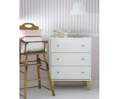 Wood, Chest of drawers, Product, Drawer, Room, Interior design, White, Furniture, Cabinetry, Floor, 