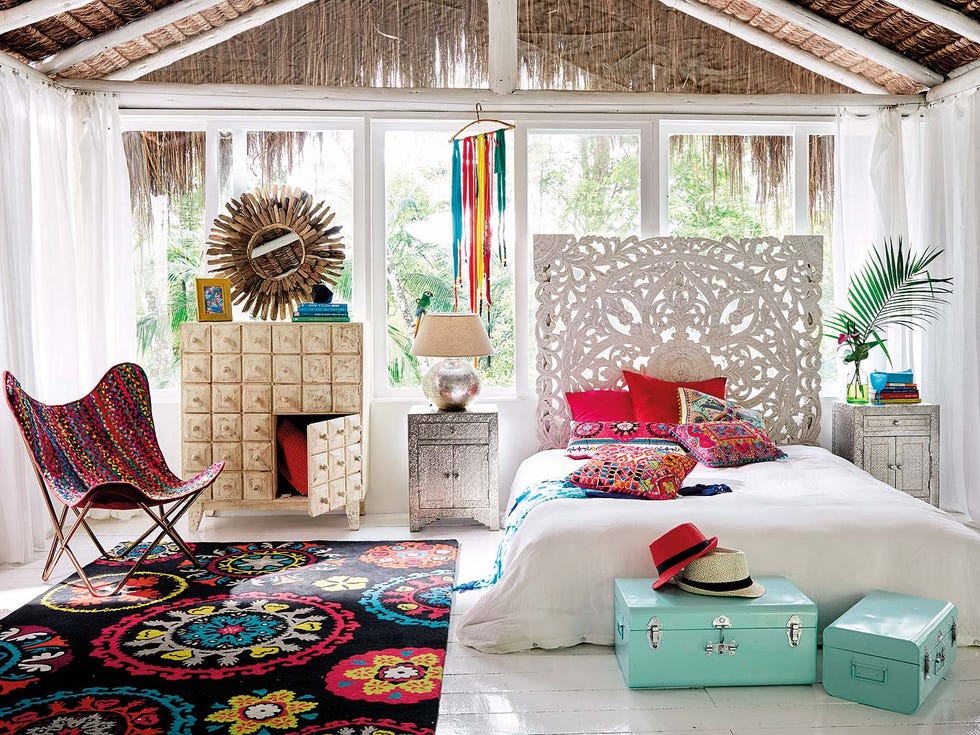 Room, Furniture, Interior design, Living room, Curtain, Home, Property, House, Wall, Building, 