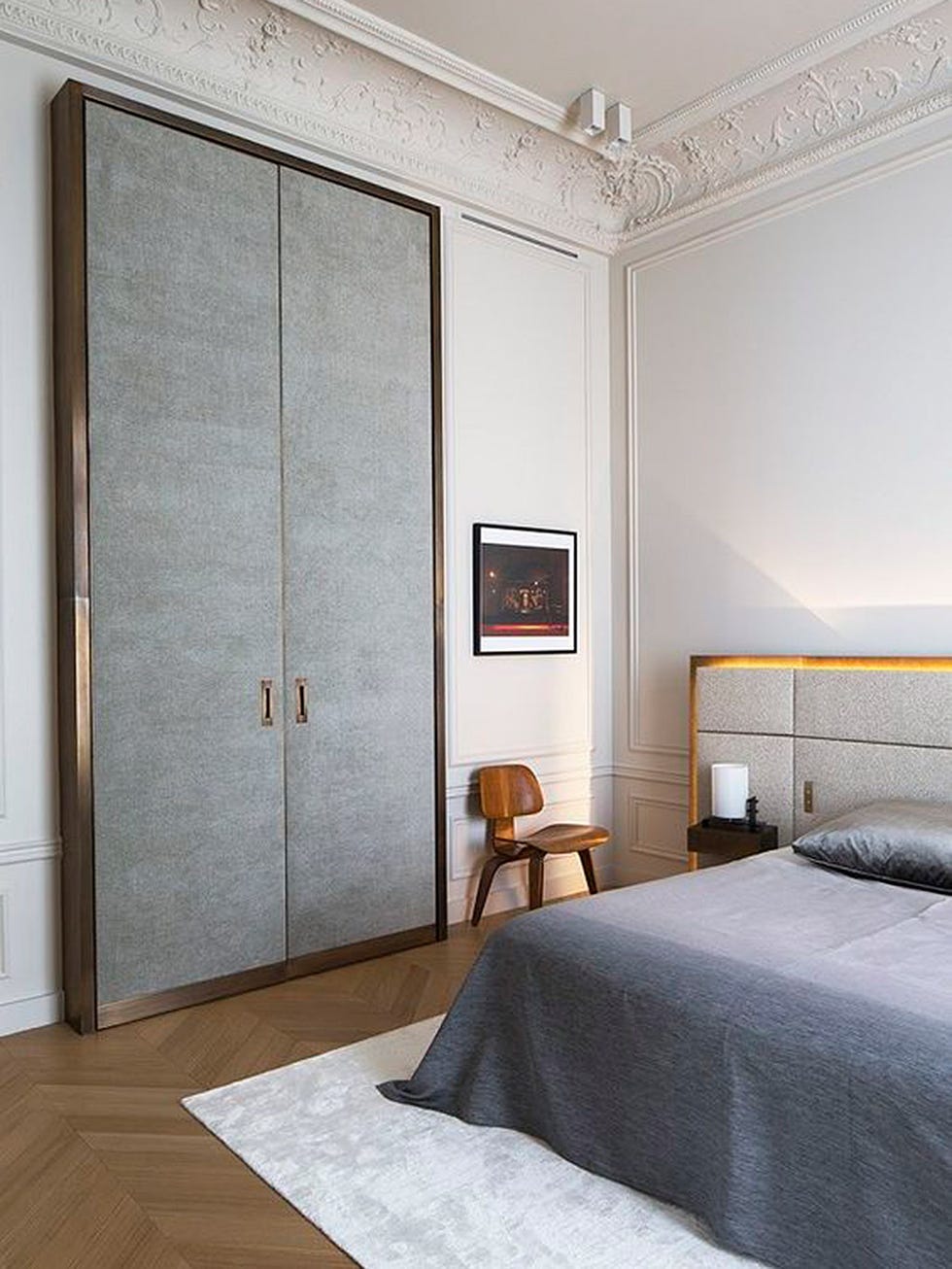 Bedroom, Furniture, Room, Bed, Interior design, Property, Wall, Bed sheet, Bed frame, Floor, 