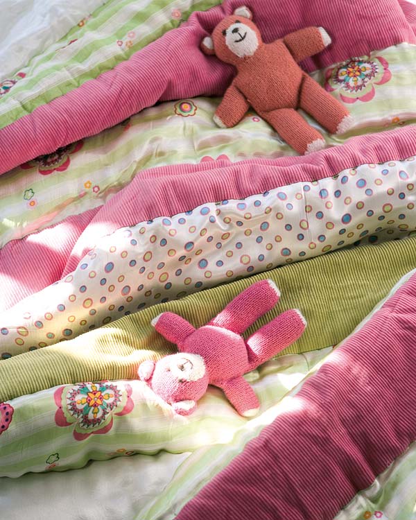 Textile, Pattern, Pink, Linens, Magenta, Creative arts, Stuffed toy, Peach, Craft, Pattern, 