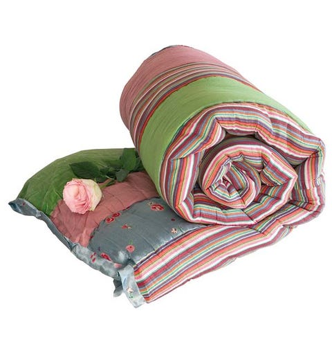 Textile, Costume accessory, Linens, Maroon, Cushion, Throw pillow, Blanket, 