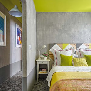 Dormitorio amarillo y gris