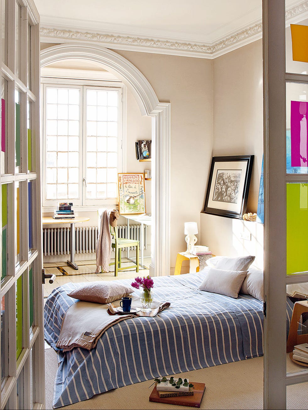 Room, Wood, Interior design, Textile, Furniture, Wall, Home, Ceiling, Linens, Interior design, 