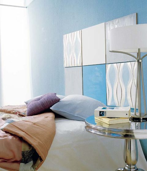 Room, Textile, Interior design, Wall, Linens, Glass, Bedding, Pillow, Aqua, Cushion, 