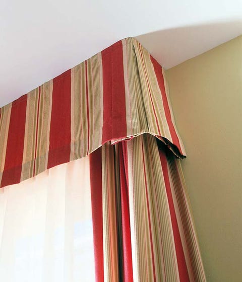 Textile, Red, Interior design, Maroon, Tints and shades, Linens, Peach, Window treatment, Coquelicot, Pattern, 