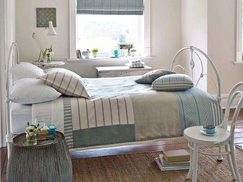 Room, Interior design, Green, Bed, Floor, Property, Bedding, Home, Wall, Textile, 