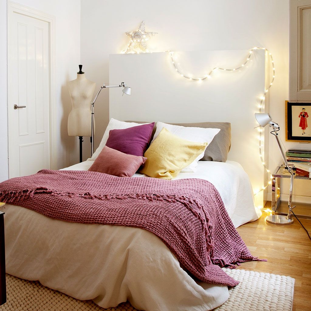 Un dormitorio clásico y romántico con decoración de IKEA