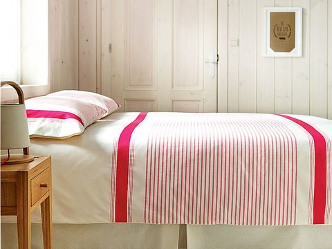 Room, Wood, Interior design, Bedding, Textile, Red, Bedroom, Linens, Bed sheet, Wall, 