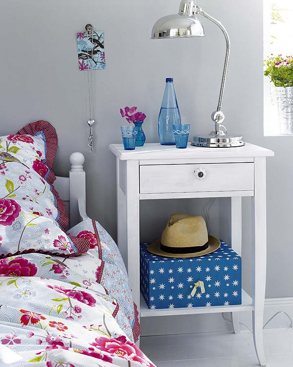 Blue, Room, Bedding, Interior design, Textile, Bed, Furniture, Bedroom, Linens, Pink, 