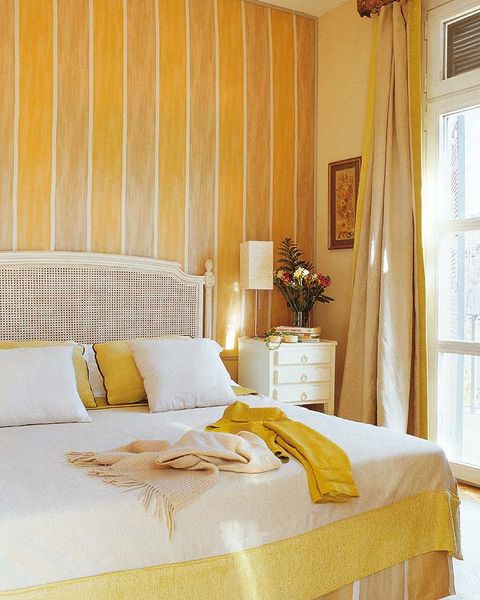 Room, Interior design, Lighting, Yellow, Bed, Property, Textile, Bedding, Bedroom, Wall, 