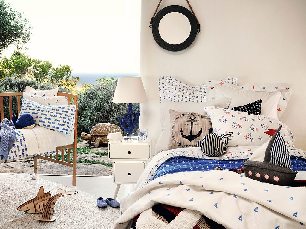 Blue, Product, Room, Interior design, Textile, Furniture, Bed, Home, Bedding, Linens, 