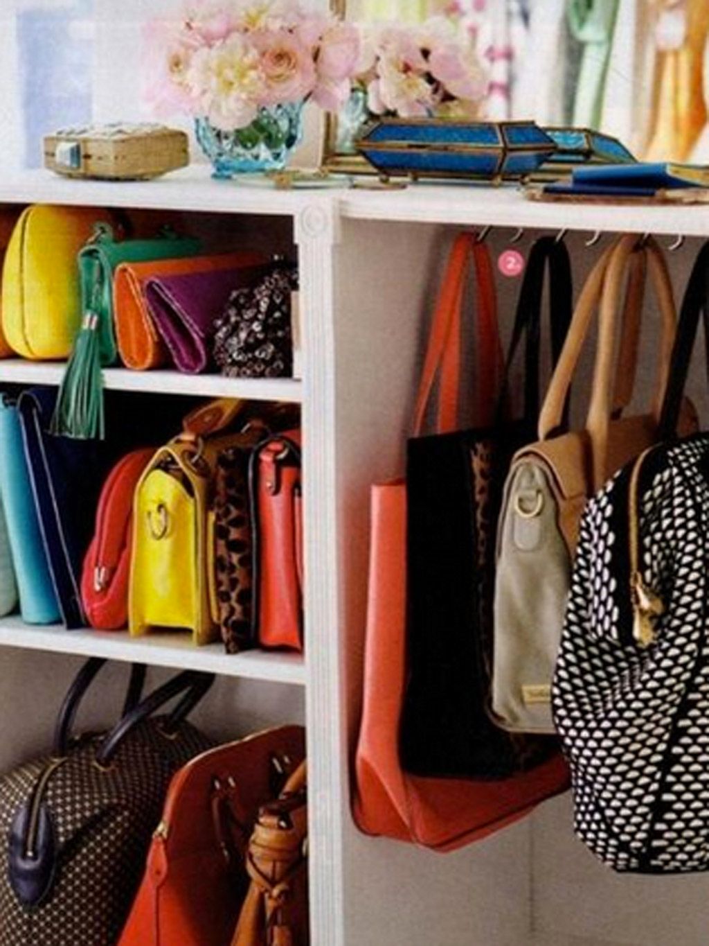 20 ideas para ordenar y guardar los bolsos en casa  Organizador de  cartera, Almacenamiento de bolso, Organizador de bolso